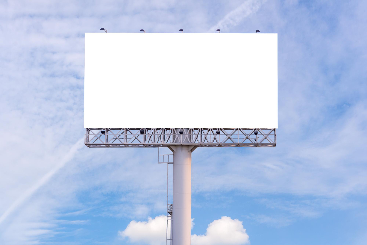 שילוט חוצות